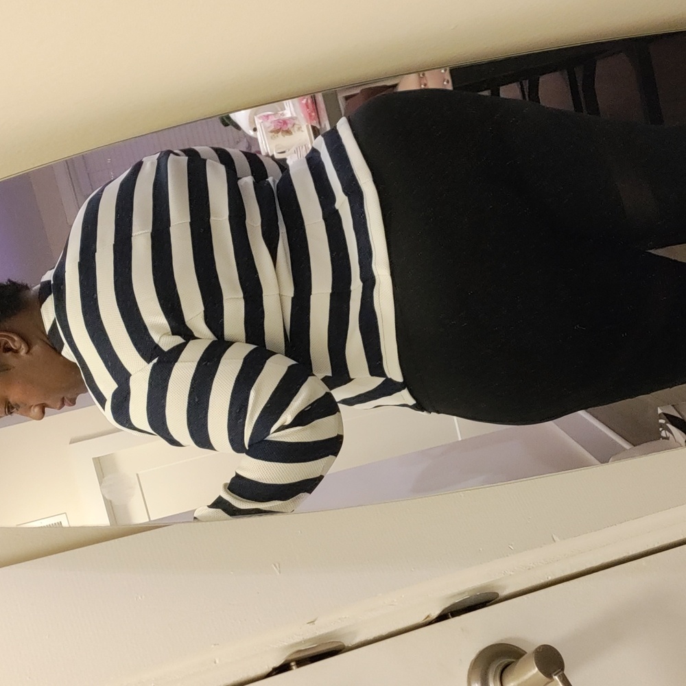 VENUS Black and White Striped Blazer - Picture 8 of 10